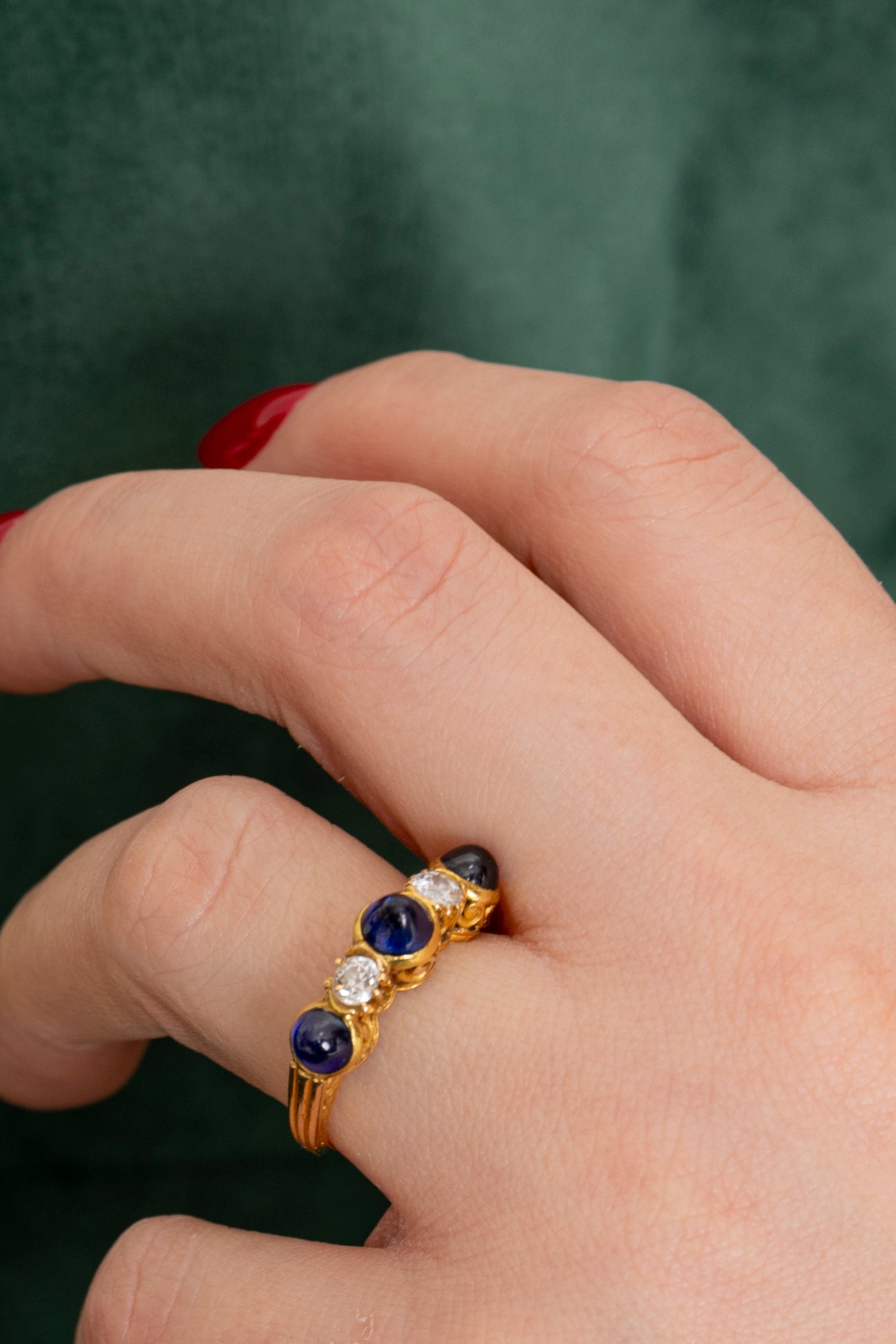 Cintillo Vintage de Zafiros y Diamantes