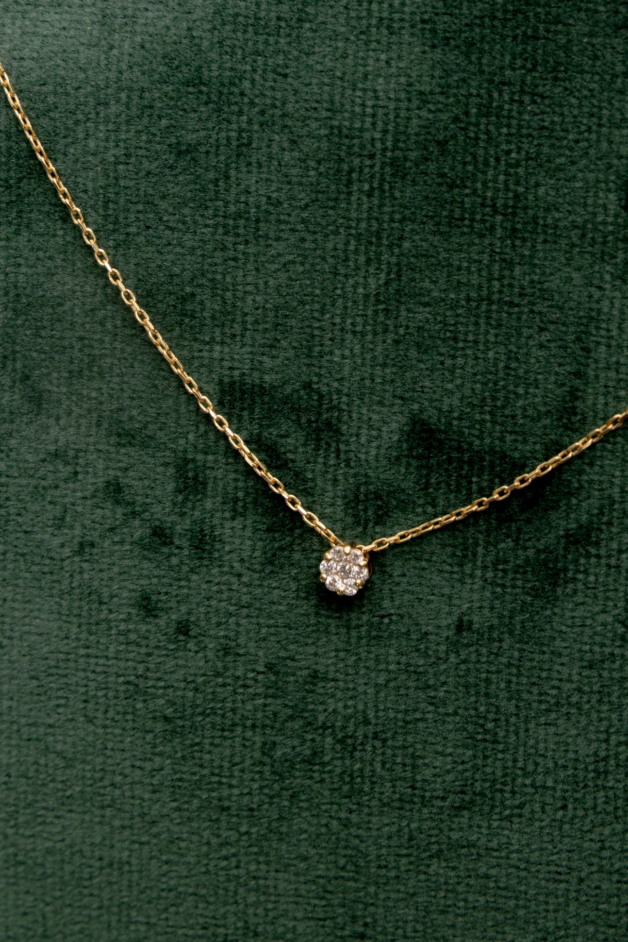 Cadena con colgante de Diamantes