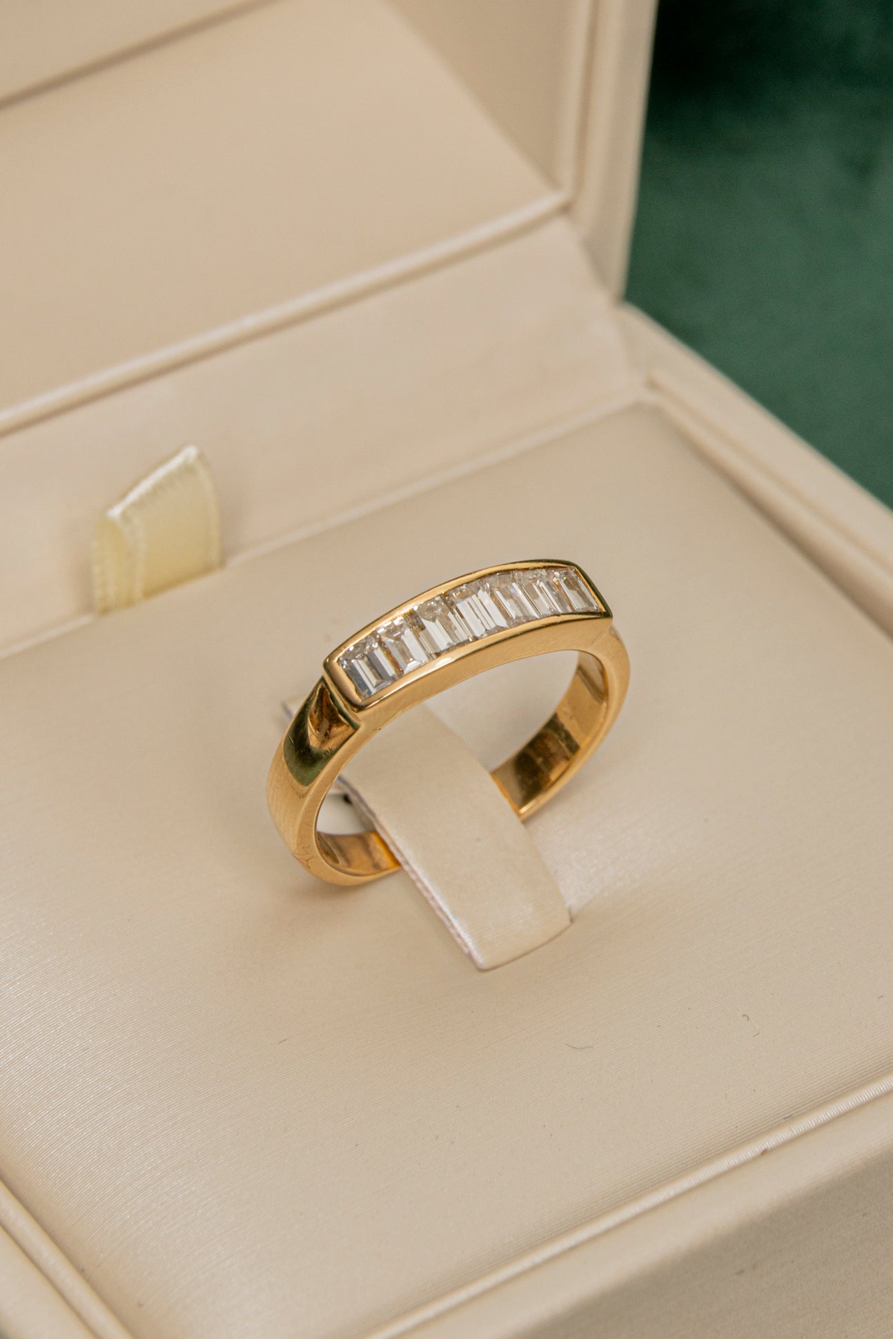 Cintillo Baguette de Diamantes