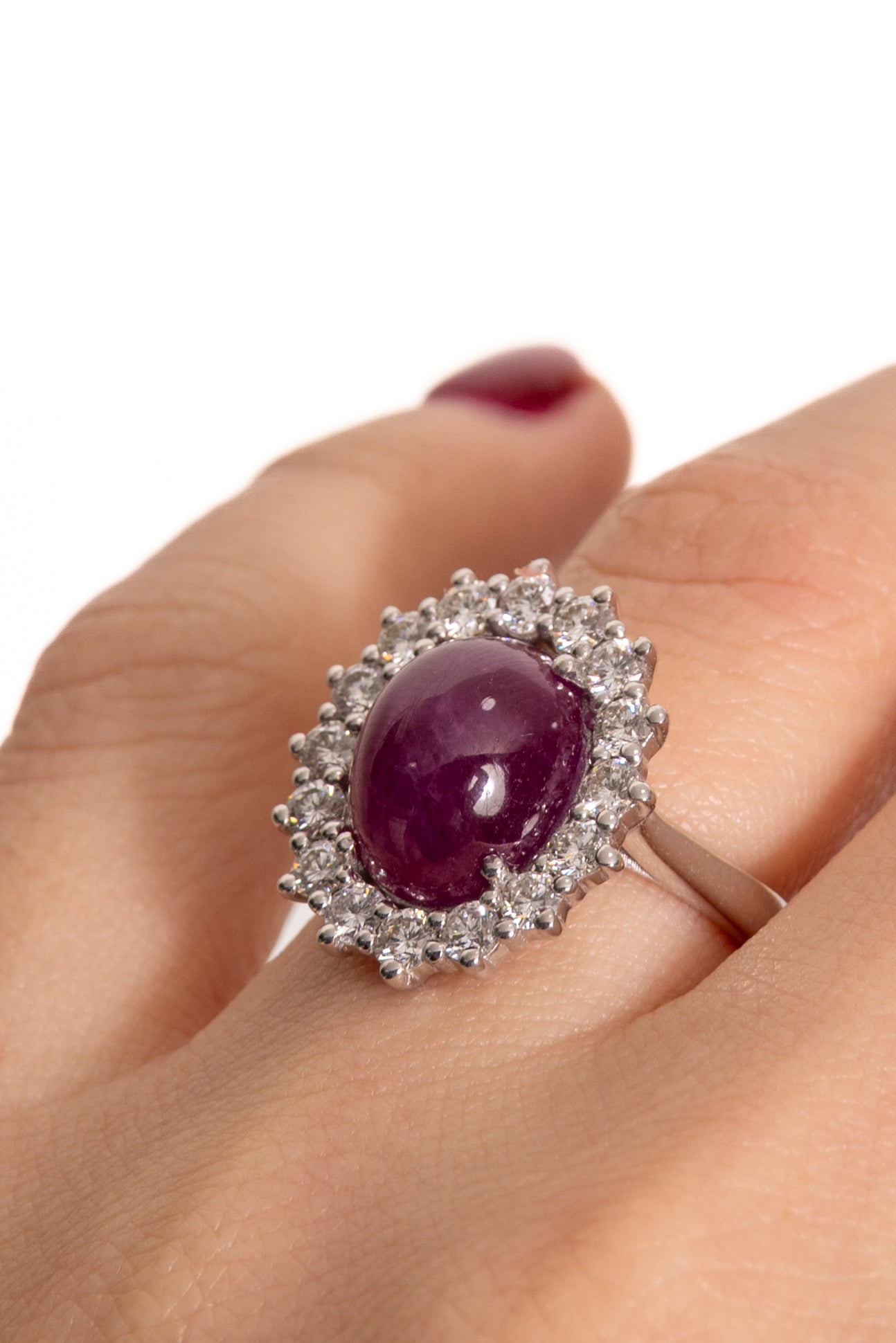 Sortija Roseta de Rubí y Diamantes