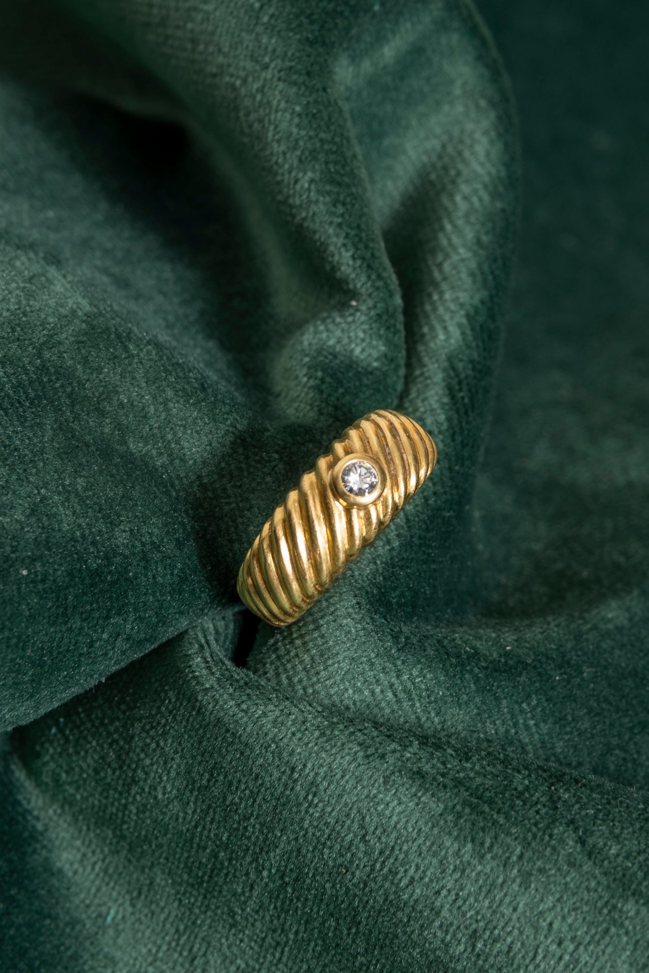 Sortija Gallonada Solitario